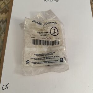 (1) New OEM Ford F2UZ-16828-B Hood Support Rod Clip NOS Sold Individually.