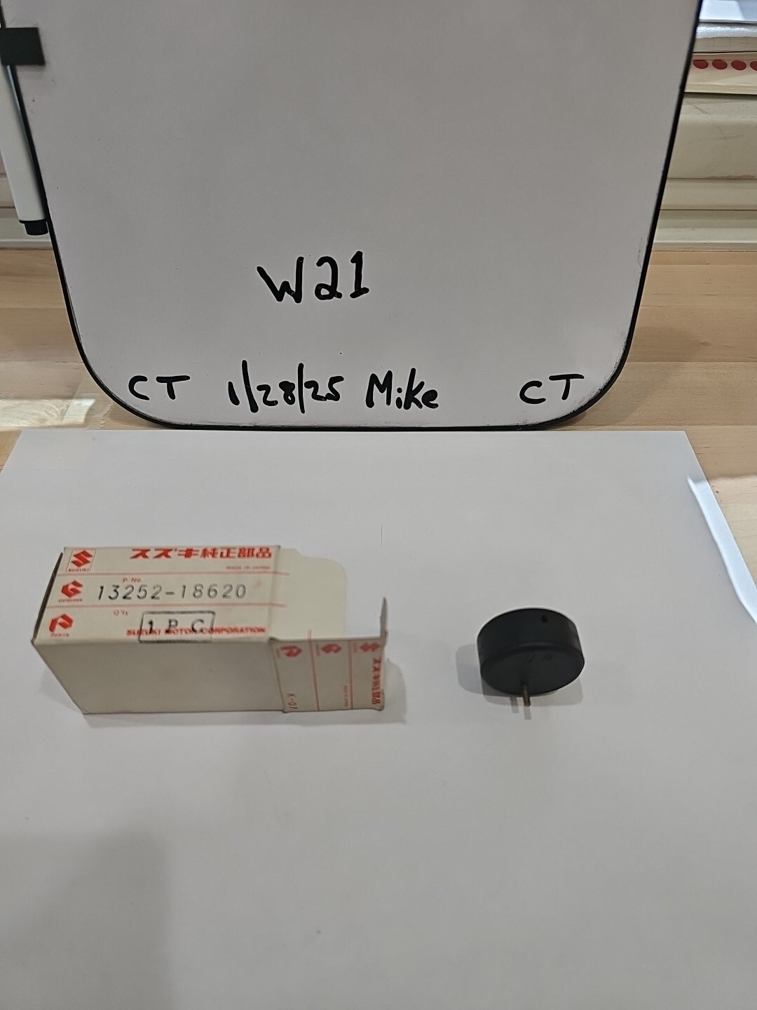 13252-18620 Suzuki OEM Float LT250R RM125 RM250 RM500 TS125/250 GT250