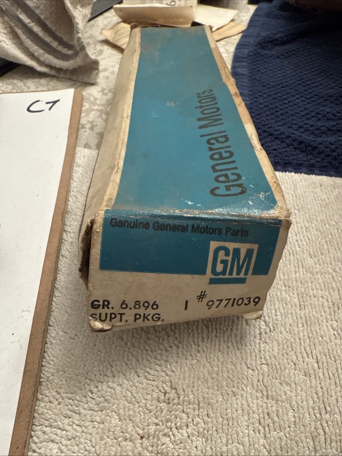 1961-1962 Pontiac Tempest GM 540192 Idler Arm Bracket & Bushing - Image 3