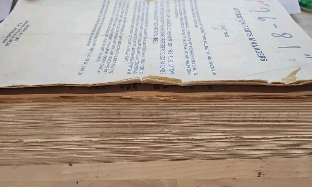 1976 -1981 Buick Parts Operations Catalog Repair Manual GM 41 - Image 3