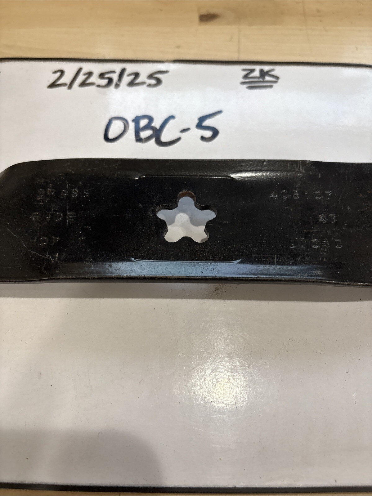 23" x 5 Point Star Heavy Duty Blade AYP Husqvarna 532403107 - Image 4