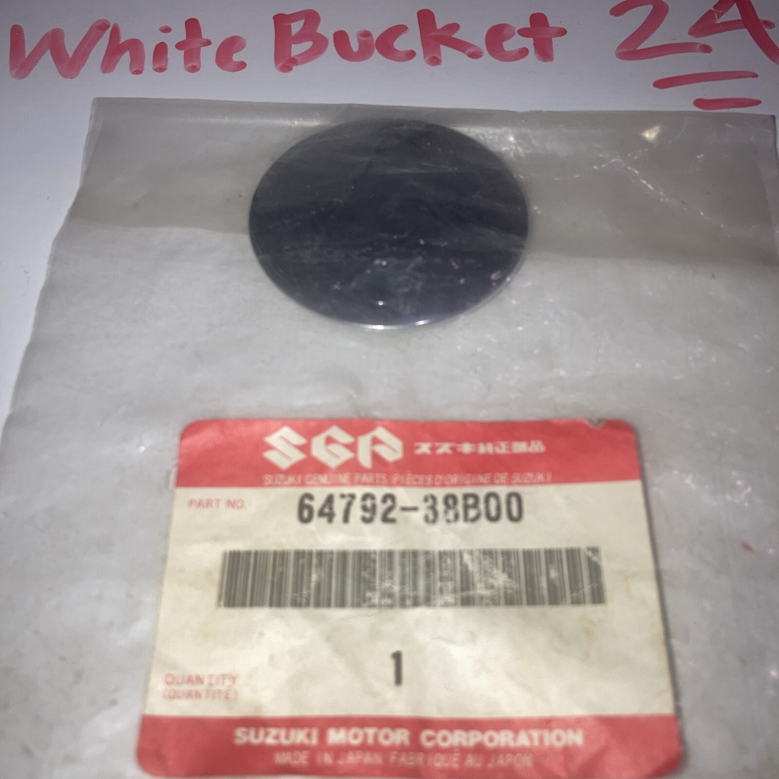 64792-38B00 Suzuki NEW OEM LH Rear Wheel Cap - Image 3