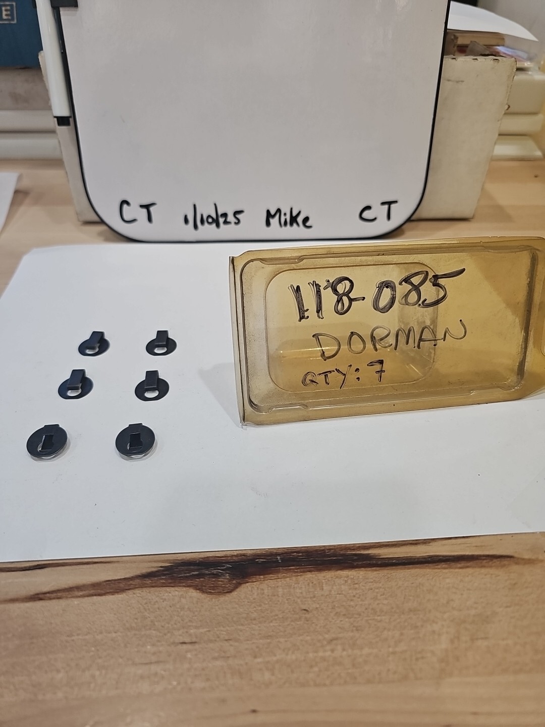 75-87 CAMARO Z28 RS THROTTLE CABLE FASTENER CLIP 1/4" NEW # 118-085 (1 Box Of 7)