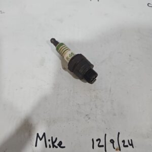 AC GM R46 Green Ring  Spark Plug NOS  NEW!