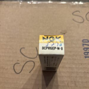 BCPR6EP-N-8 Genuine NGK 5275 Ignition Spark Plug
