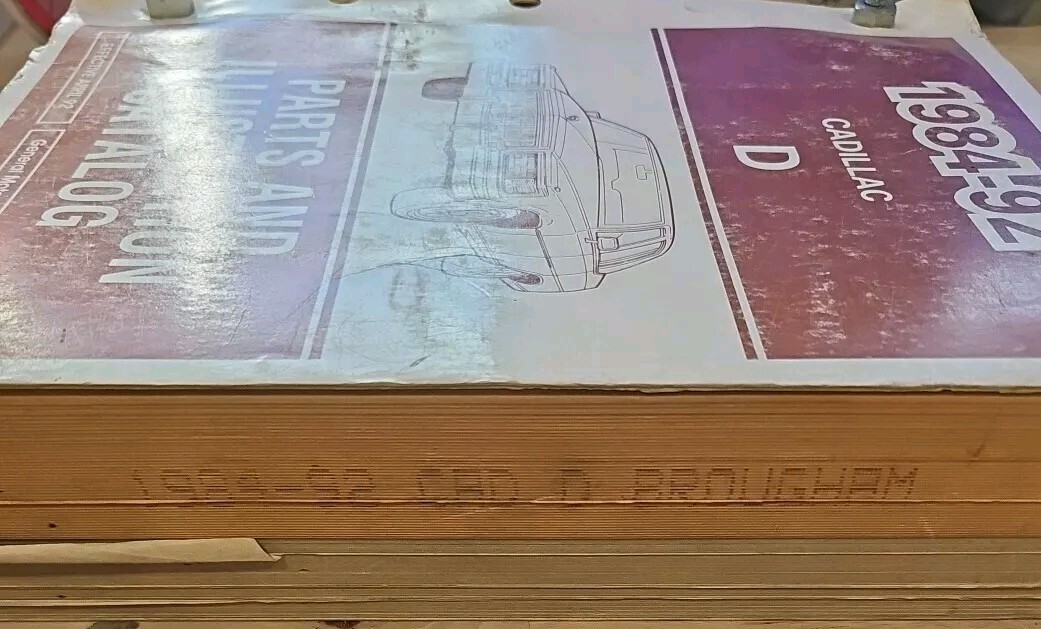 Cadillac 1984-92 D Parts And Illustration Catalog 62D - Image 3