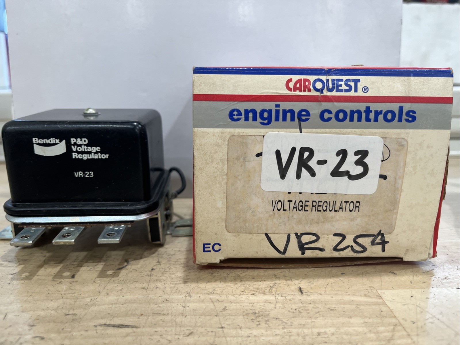 Carquest VR23 Voltage Regulator - Image 3
