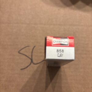Champion Copper Plus Spark Plugs CJ6Y #858 NOS