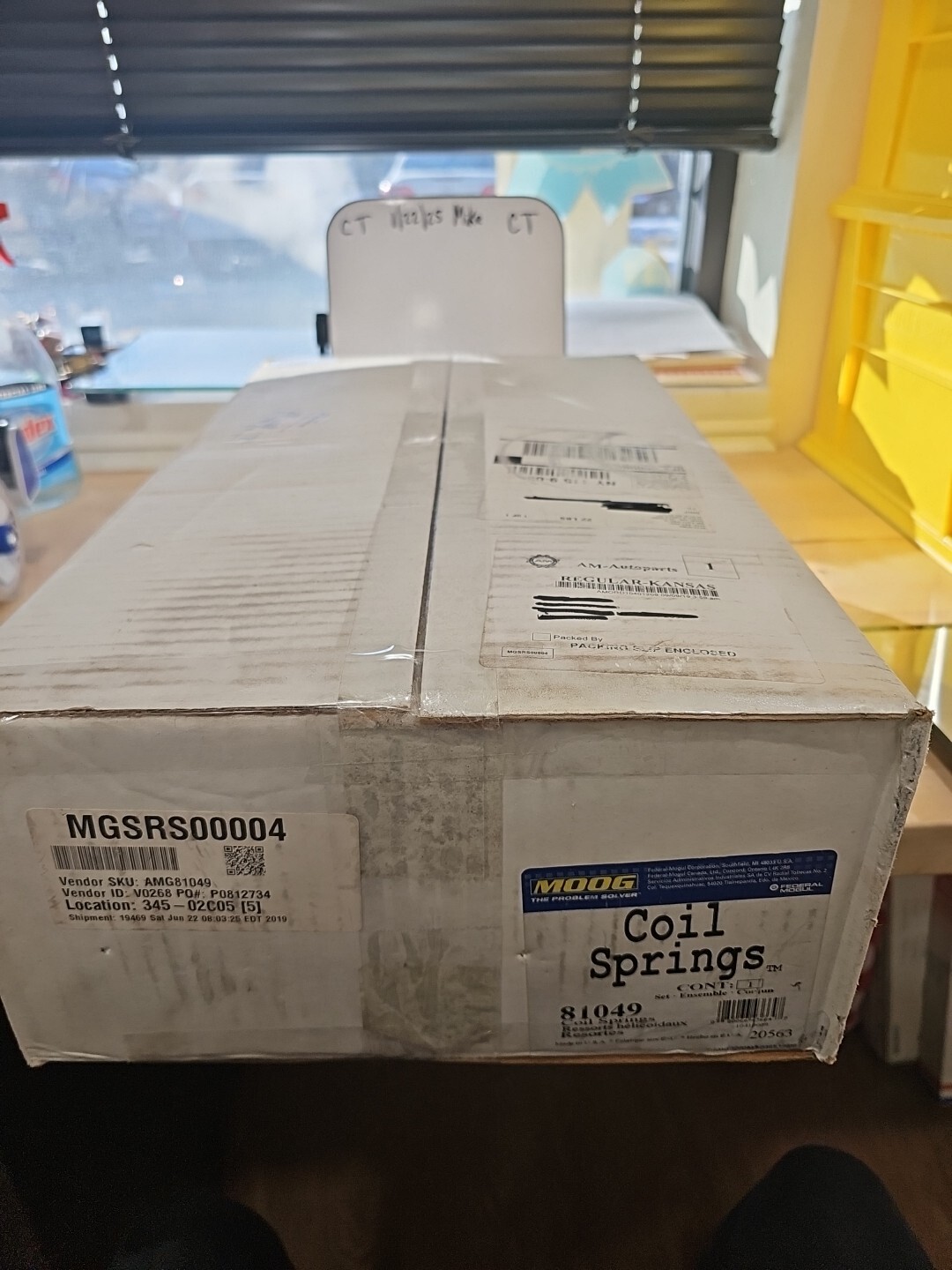 Coil Spring Set Moog 81049 - Image 5