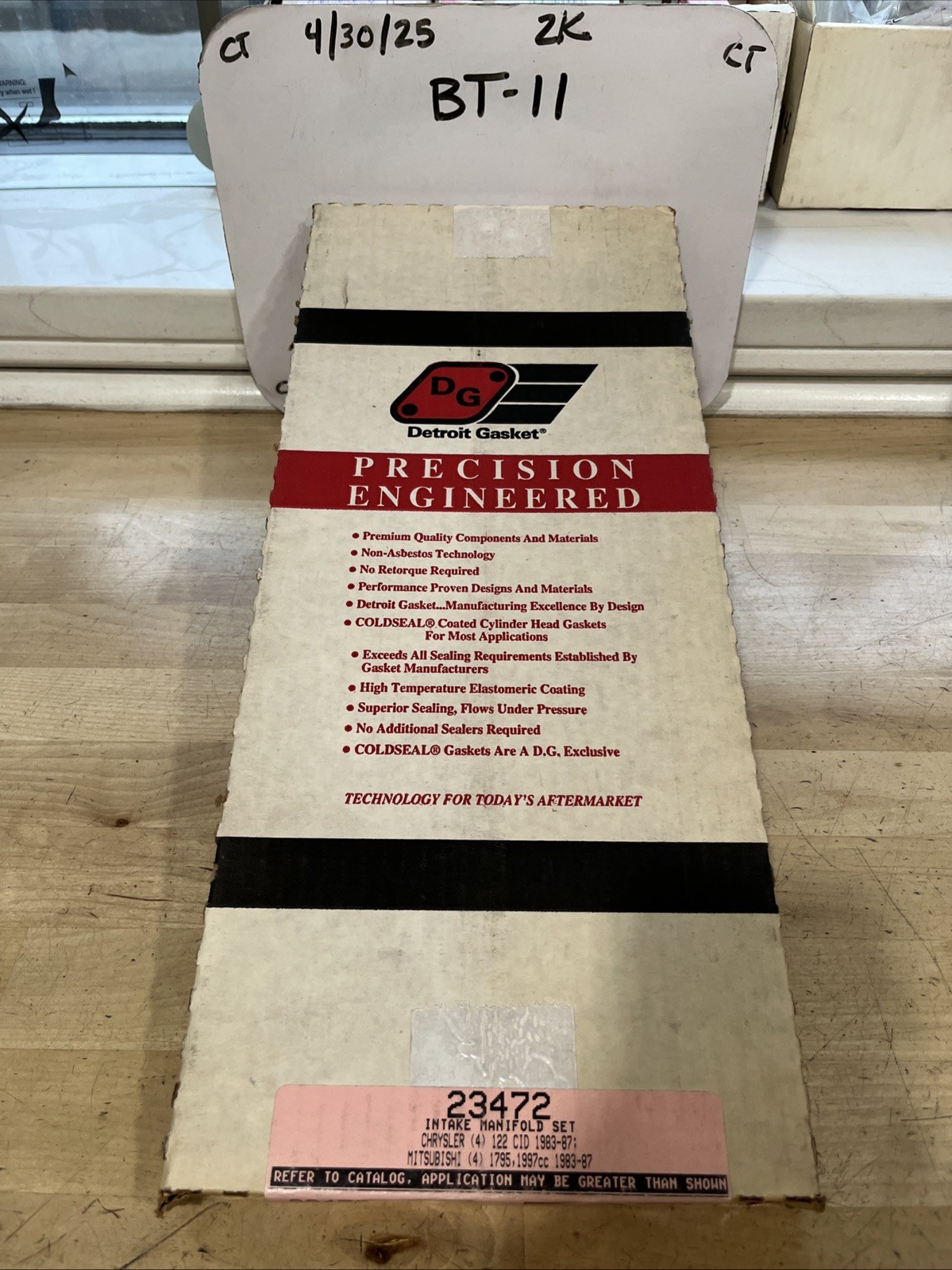 Detroit Gasket 23472 Intake Manifold Set (Fel-Pro MS 91657)