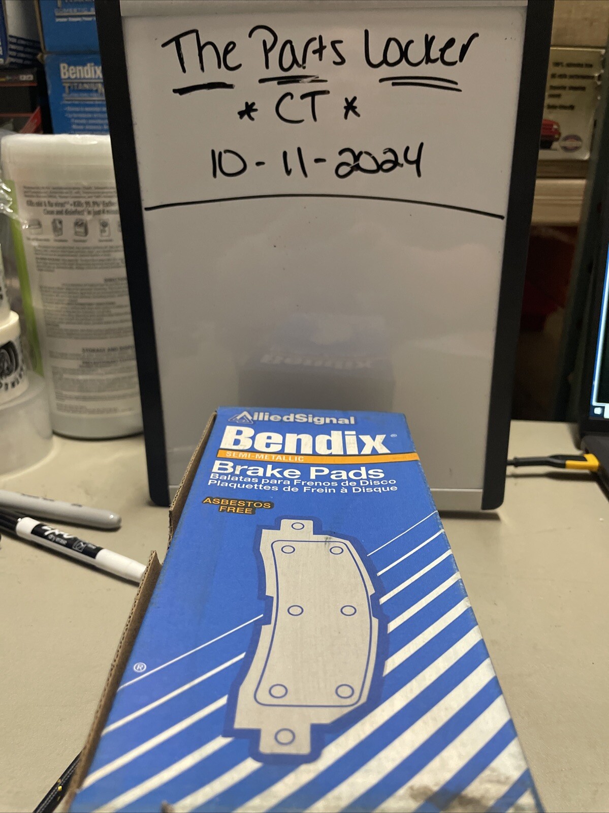 Disc Brake Pad-Semi Metallic Front Bendix MKD170