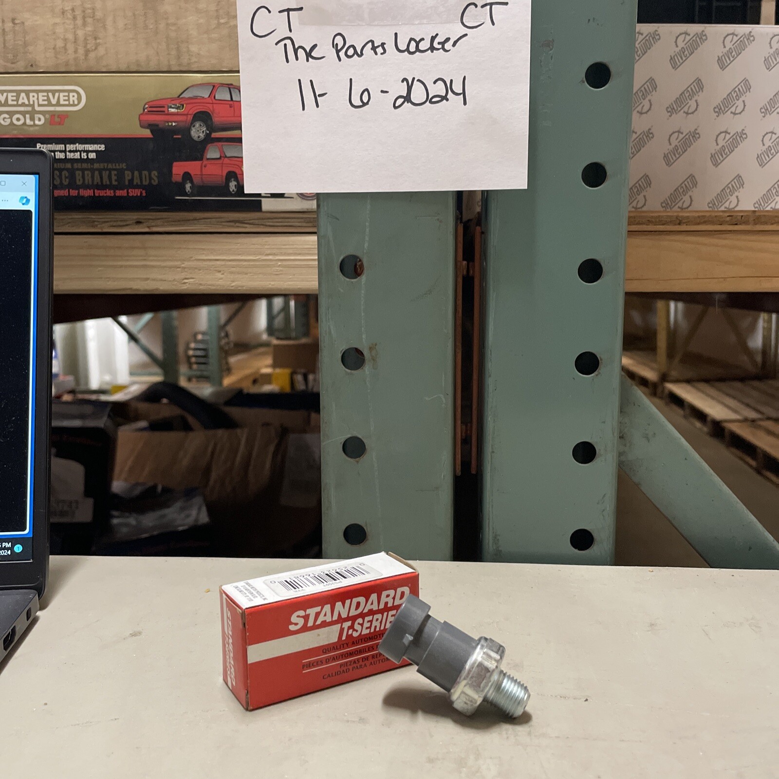 Engine Oil Pressure Switch Standard PS209T