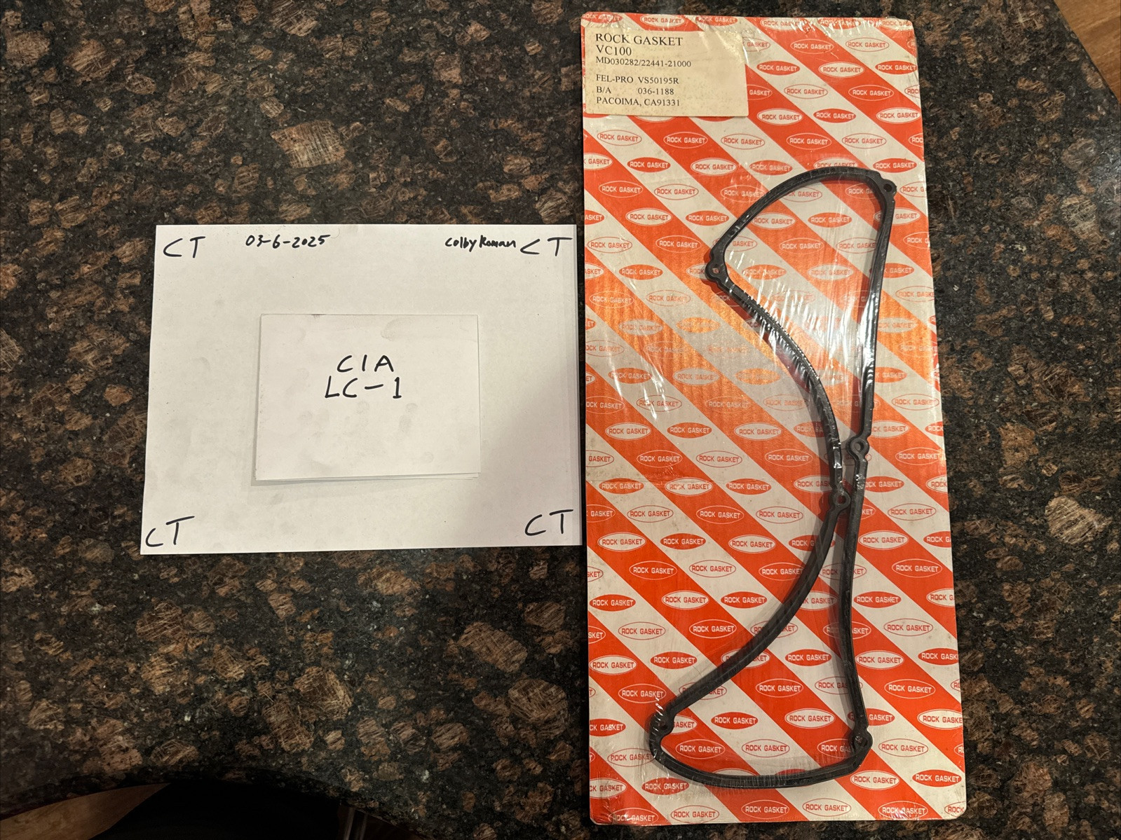 Engine Valve Cover Gasket Set-SOHC, 8 Valves Rock Gasket VC100