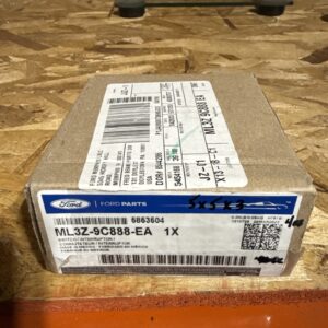 FORD OEM 21-23 Expedition Steering Wheel Trim-Radio Switch ML3Z9C888EA