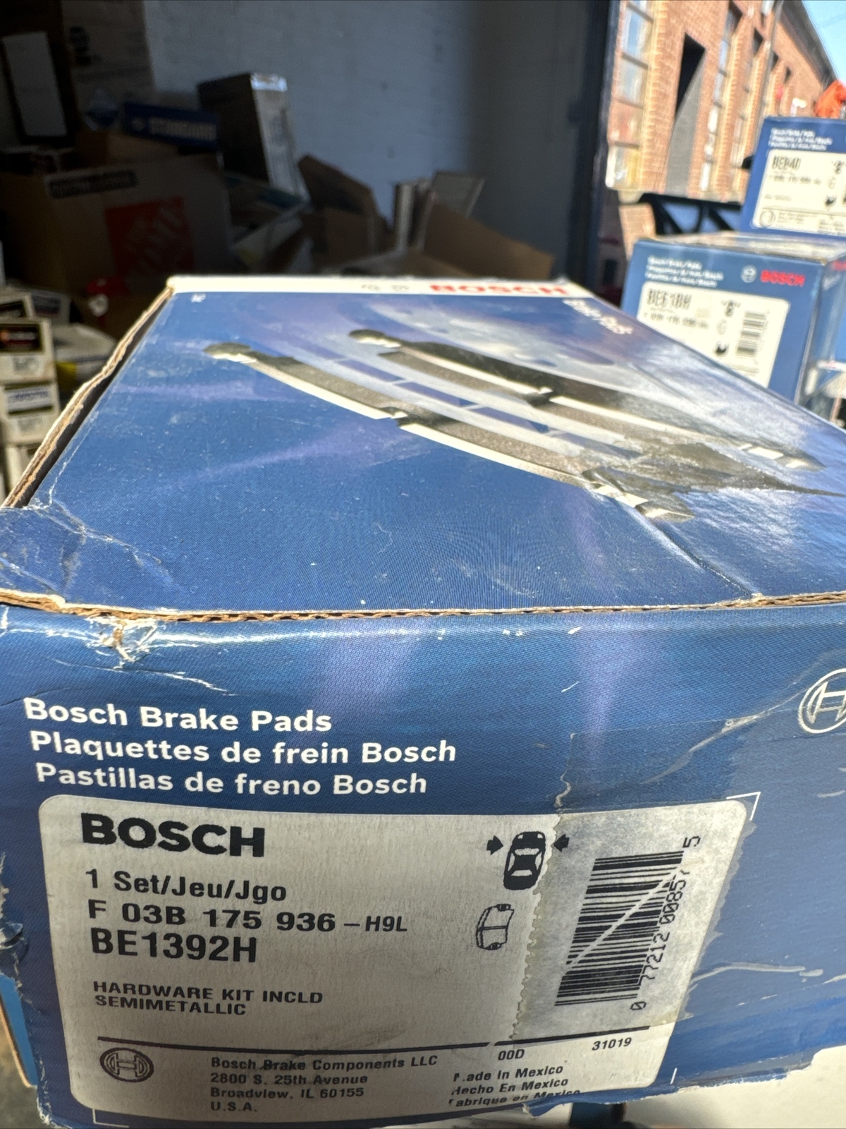 For Ford F-150 2009 Front Blue Disc Brake Pads with Hardware Bosch BE1392H