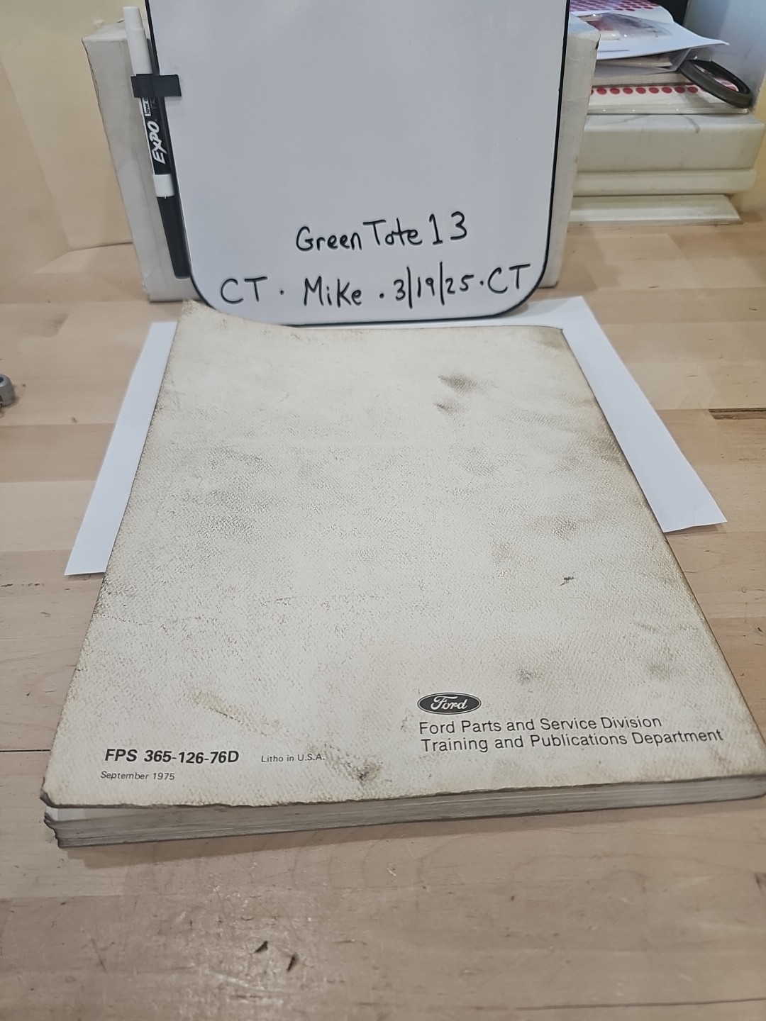 Ford Car Shop Manual 1975-1976 Volume 4 Body - Image 3