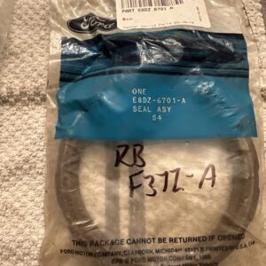 Ford E8DZ6701A Crankshaft Oil Seal Assy LINCOLN MERCURY