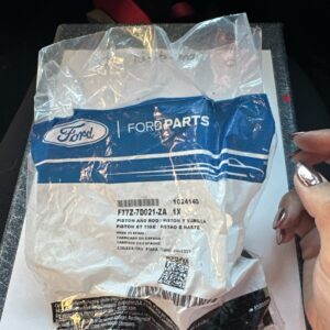 Ford F77Z-7D021-ZA Overdrive Servo Piston & Rod