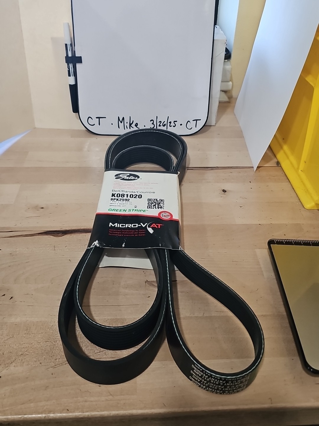 Gates K081020 Micro-V Serpentine Drive Belt