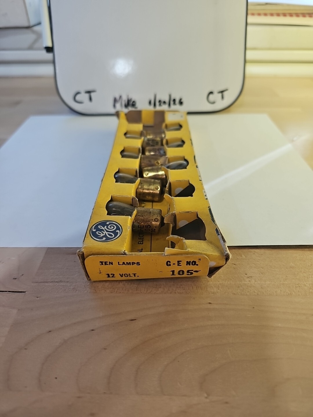 General Electric GE 105 Miniature Bulb GE105 (1 Pack of 7) New Open Box - Image 3