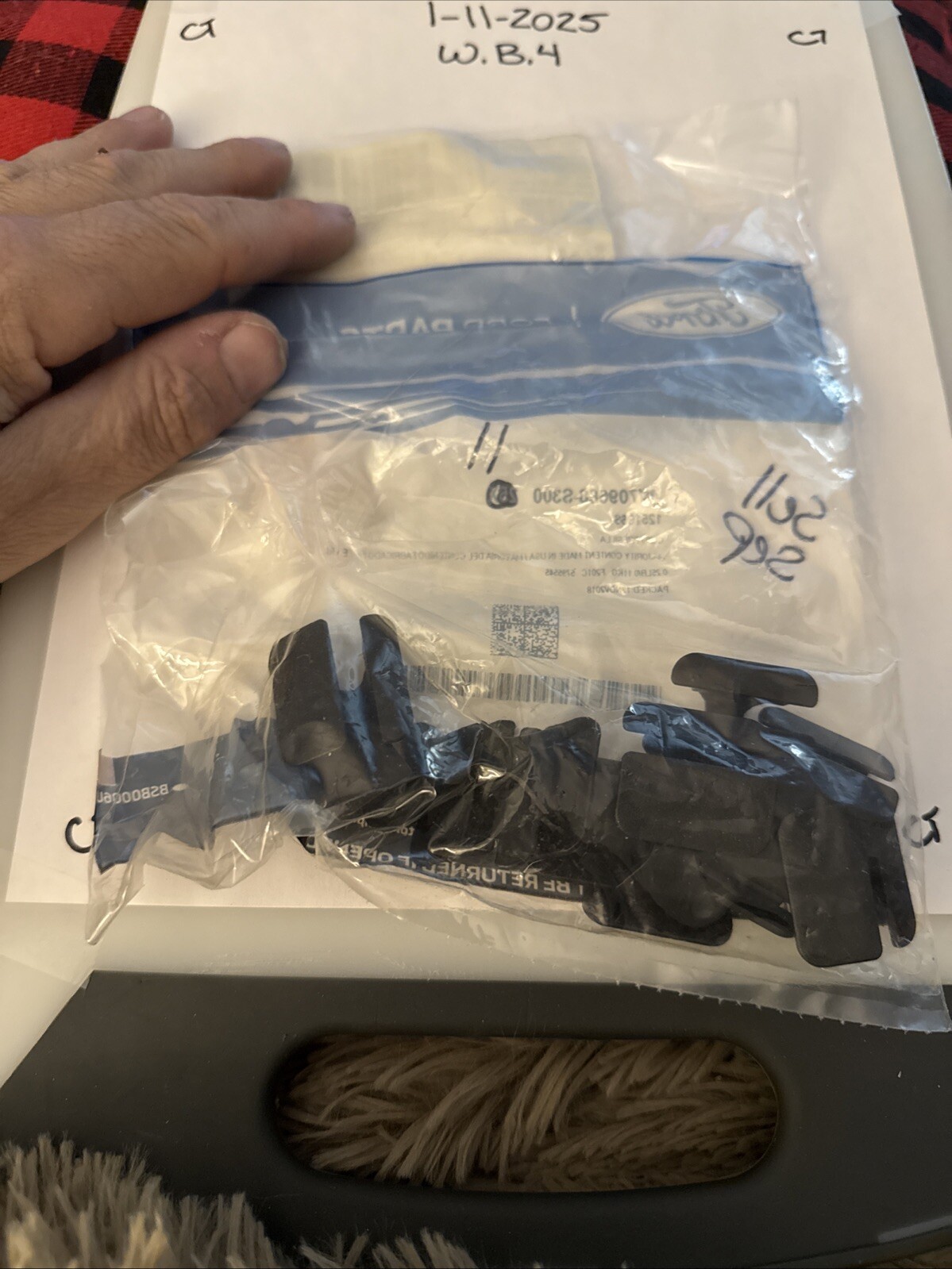 Genuine Ford Insulator Retainer Clip -W709688-S300 Sold Individually - Image 3