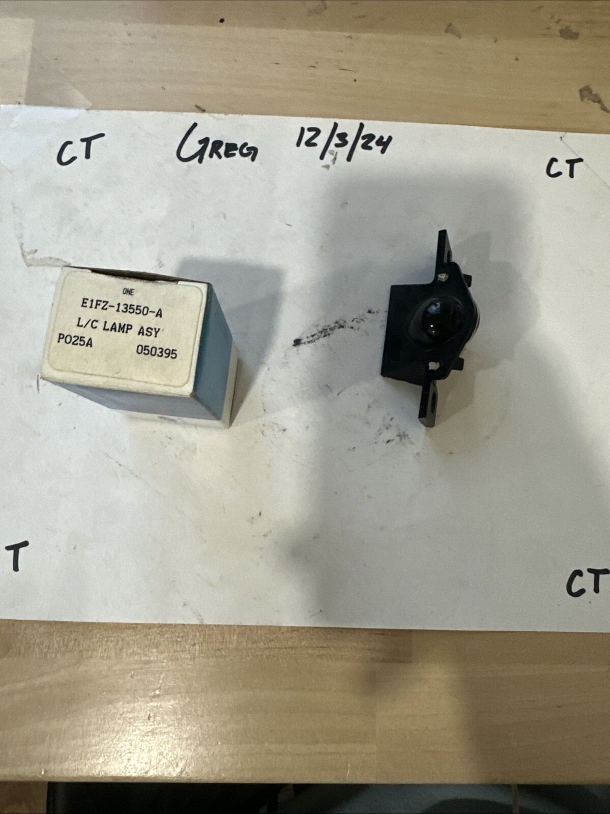 Genuine Ford License Plate Lamp / Lens NOS E1FZ-13550-A