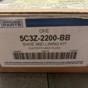 Genuine Ford OEM 5C3Z-2200-BB Kit - Brake Shoe And Lining 2005-2008 NOS