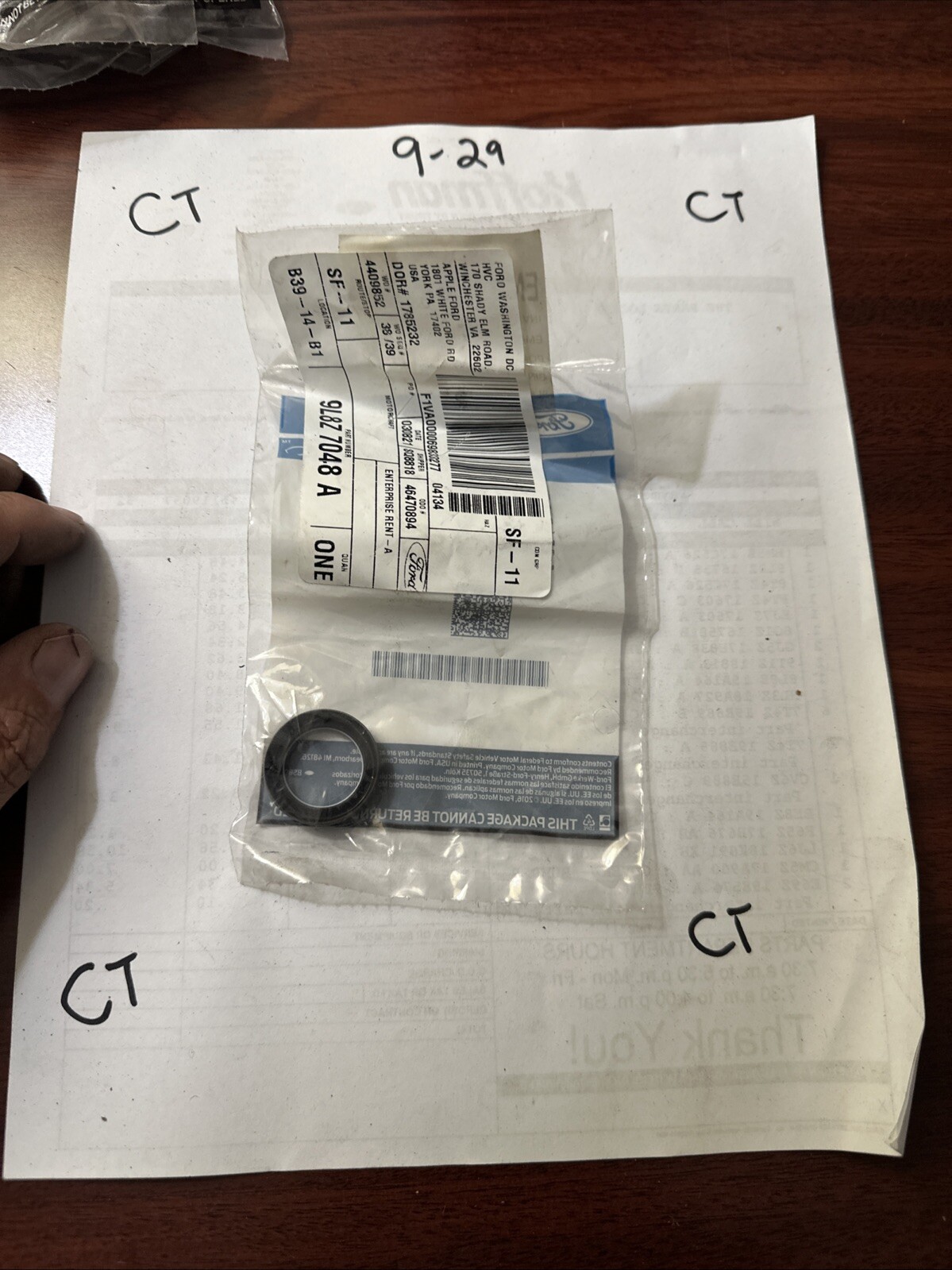 Genuine Ford Seal Assembly Oil 9L8Z-7048-A - Image 3