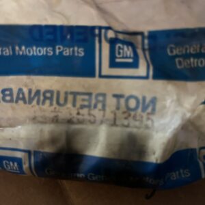 Genuine GM OEM 15571395 Front Stabilizer Sway Bar Link NOS VTG