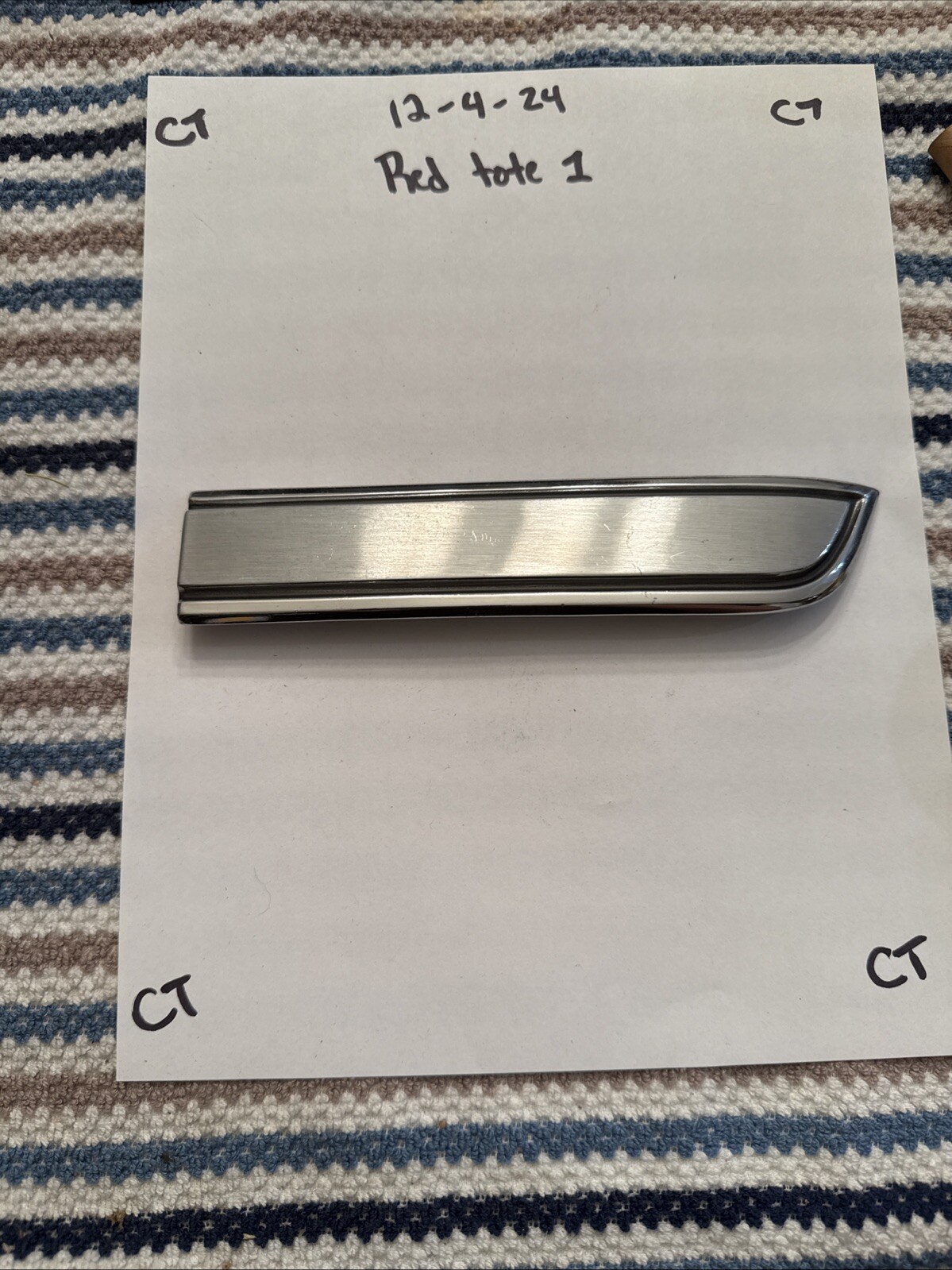 Genuine NOS GM 8705680 Oem MOULDING