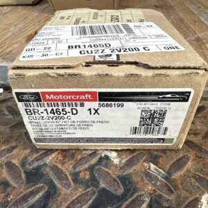 Genuine OEM Ford Motorcraft CU2Z-2V200-B Rear Brake Pad Kit 11-14 Mustang NOS