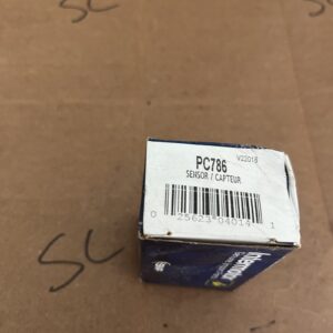 Genuine Standard Motor Products PC786 Engine Crankshaft Position Sensor NOS