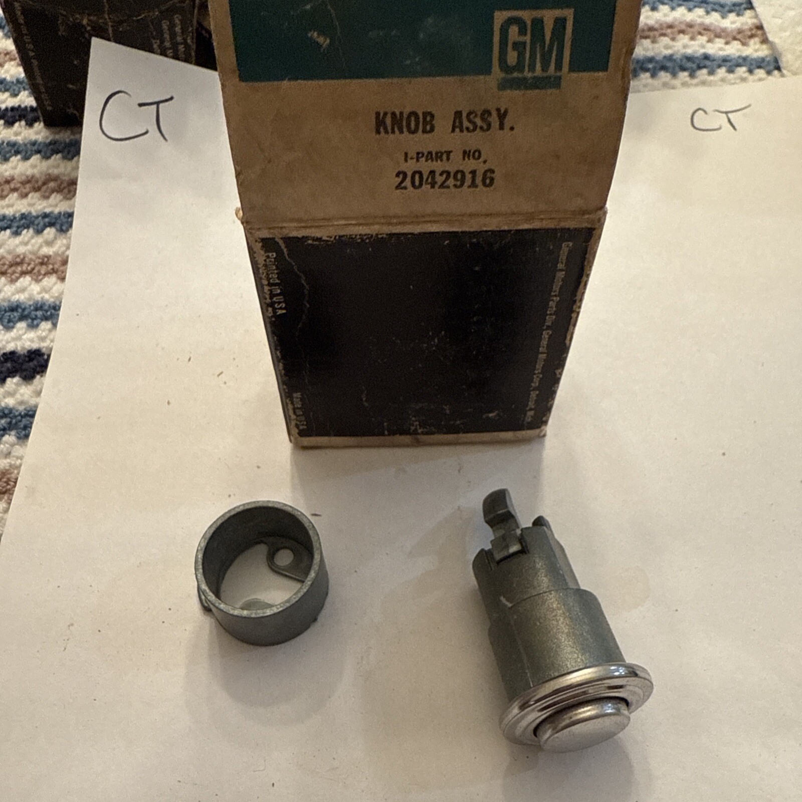 Gm Genuine Own Nos Knob Assembly 2042916 - Image 5