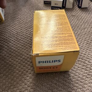 Headlight Bulb-Standard - Single Commercial Pack Philips 9003C1