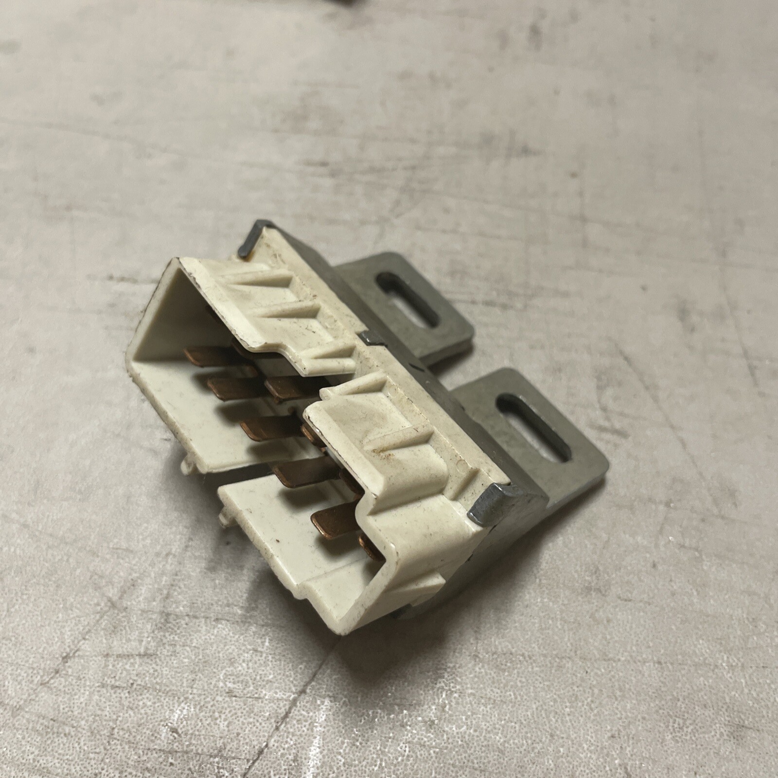 Ignition Switch-Starter Switch Standard US108T - Image 4