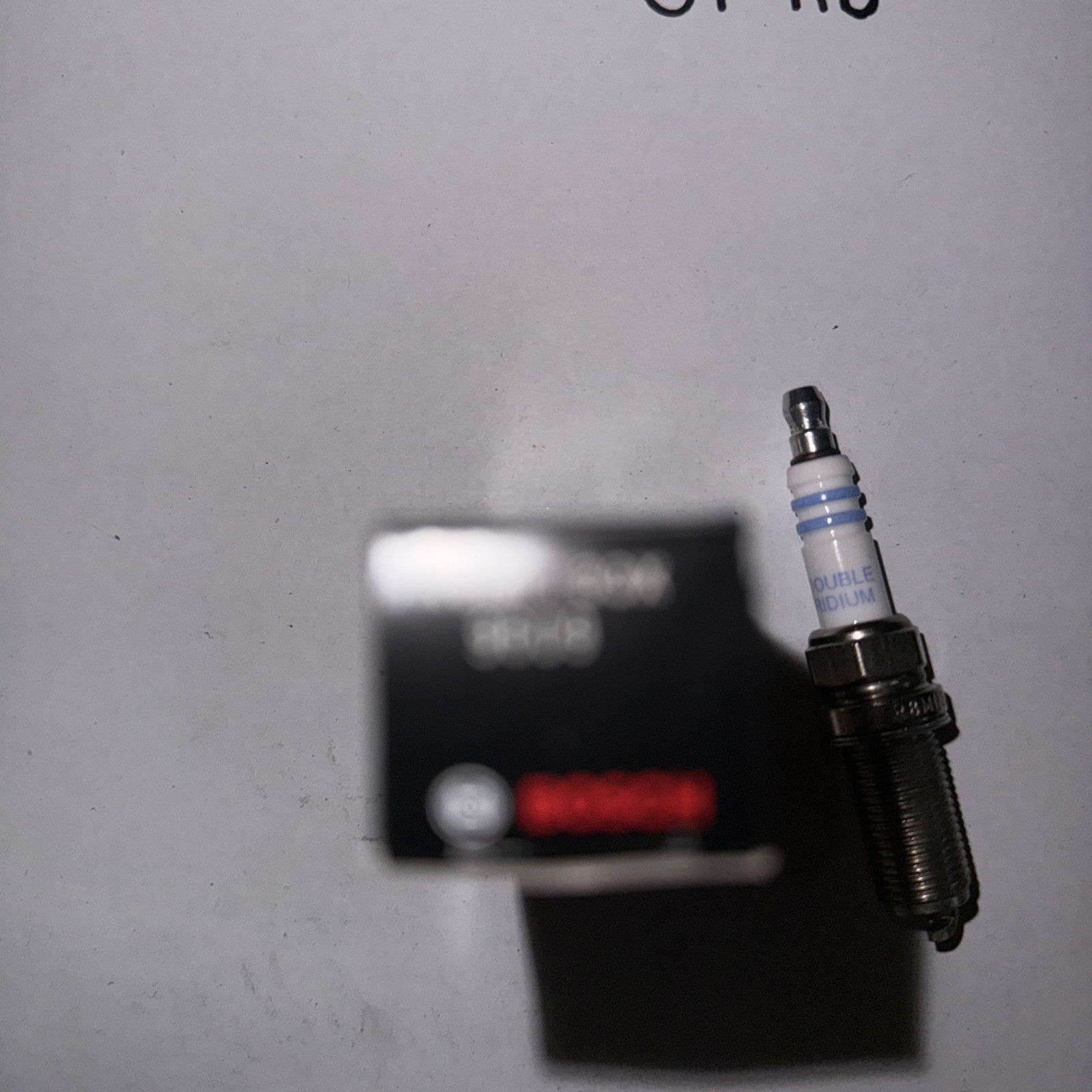 Iridium Spark Plug Bosch 9609 - Image 3