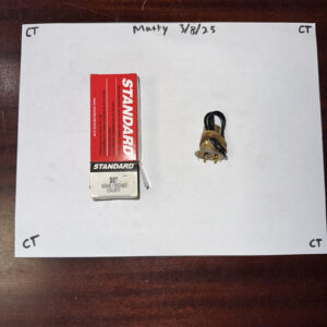 License Plate Light Socket Standard S-87