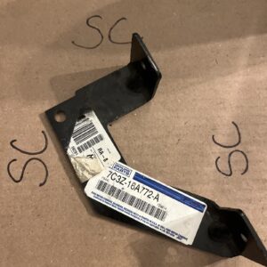 NEW OEM Ford Hood Bumper Support Bracket 7C3Z-16A772-A F250 F350 F450 2008-2010