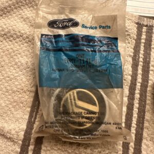 NOS 1988 1989 1990 1991 1992 1993 MERCURY TOPAZ WHEEL COVER ORNAMENT