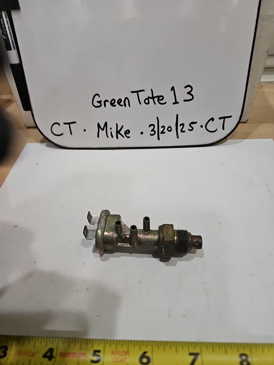 NOS - Borg Warner EC-909 Ported Vacuum Switch - 1971-76 Ford - D1AZ 12A091A - Image 3