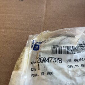 NOS OEM Genuine GM 26047378 Rear Axle Seal