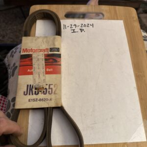 NOS OEM Motorcraft JK5-552 E1SZ-8620-A Pacesetter V-Belt