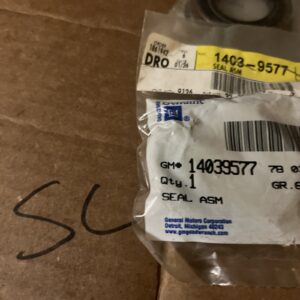 NOS OEM NIP Genuine GM 14039577 Drive Axle Shaft Seal SEALED!