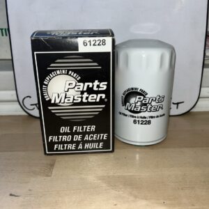 NOS Parts Master Oil Filter  61228 Same As Wix 51228/FRAM PH5618