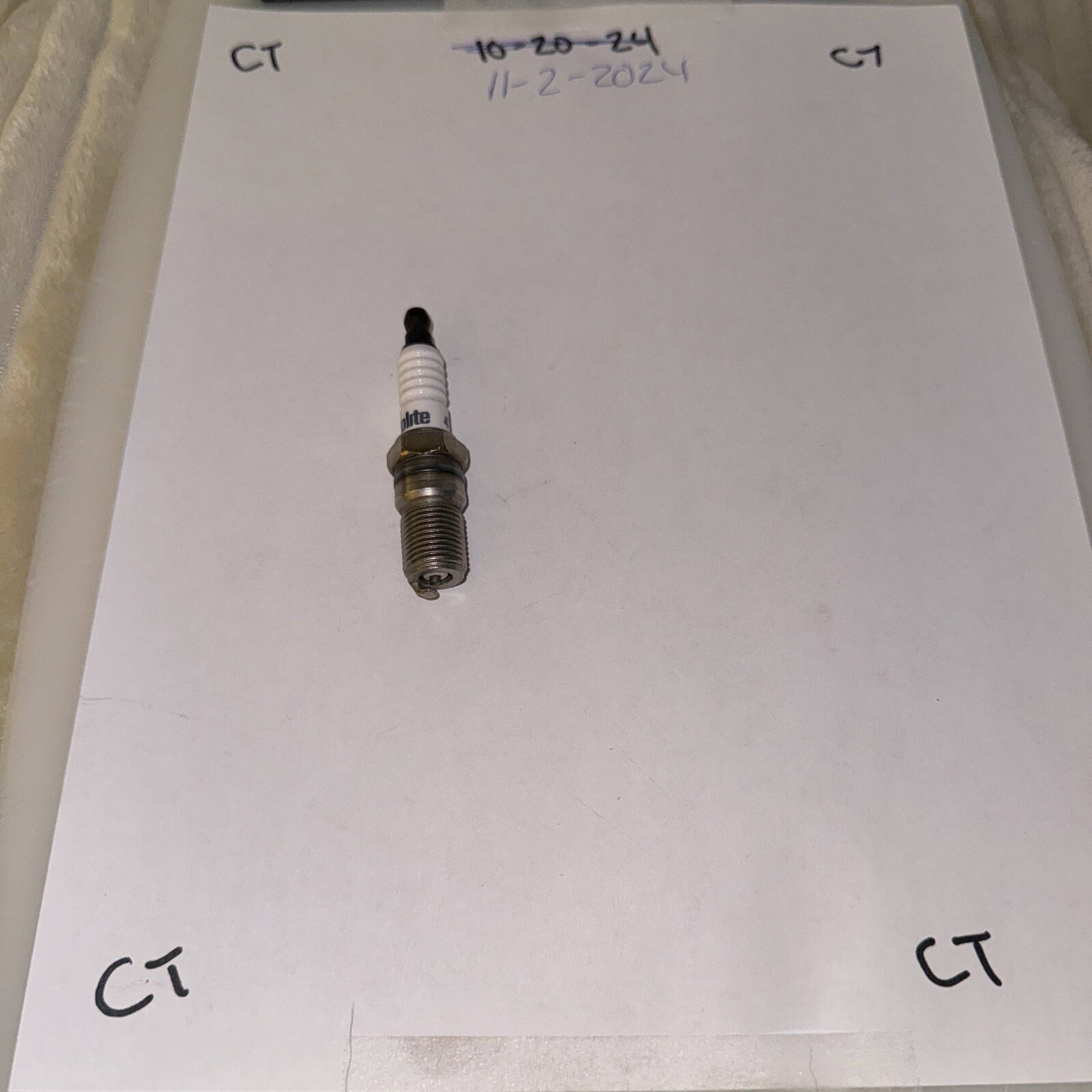 New Autolite 471x7 NASCAR Small Block Chevy Spark Plugs - Image 3