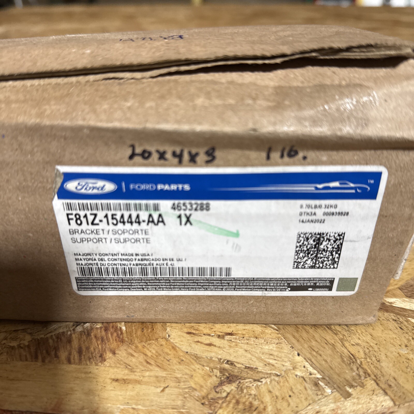 New Genuine Ford Bracket - Rear Lamp F81Z15444AA / F81Z-15444-AA OEM - Image 3