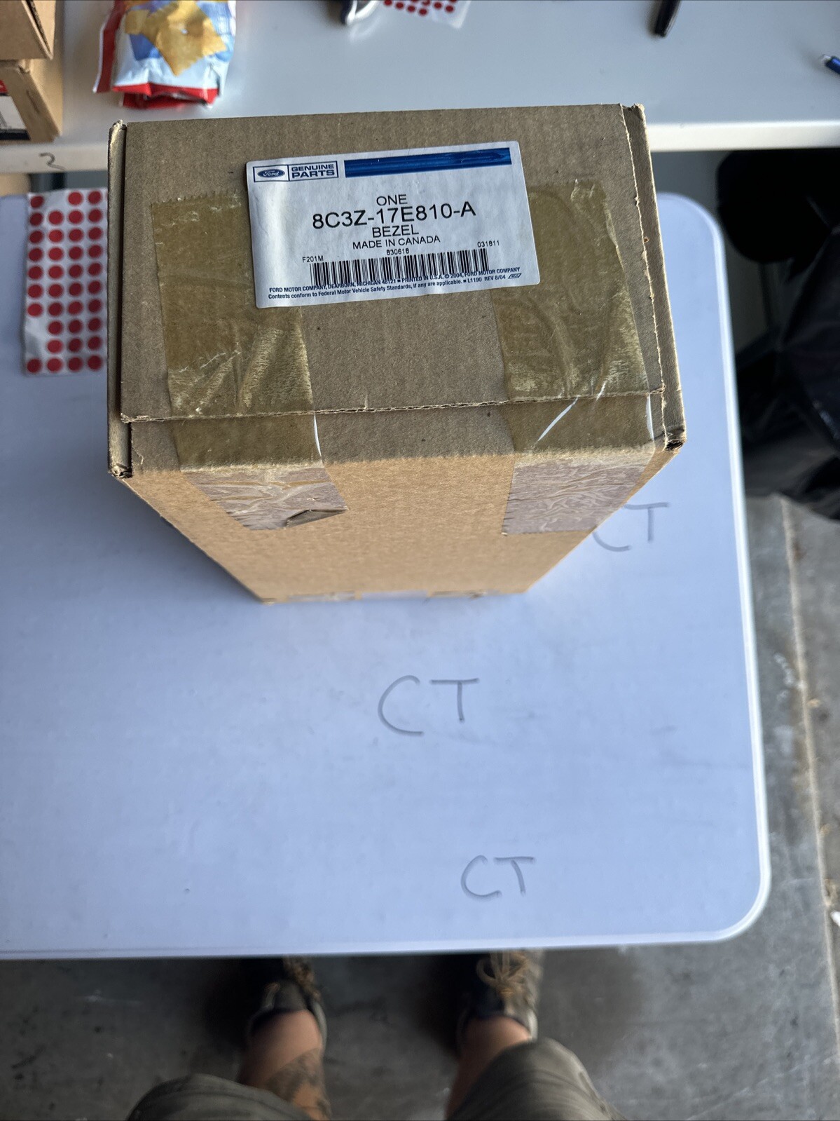 New OEM 2008 2009 Ford F250 F350 Fog Light Cover RH 8C3Z-17E810-A