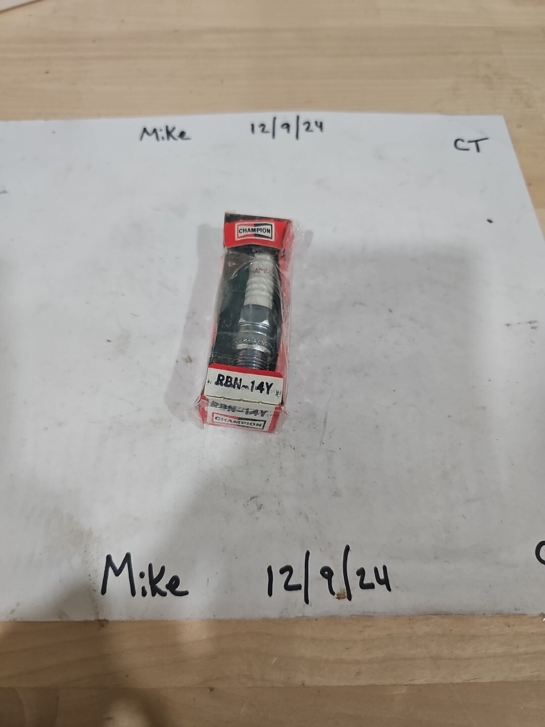 New Spark Plug Champion Spark Plugs RBN14Y - Image 6