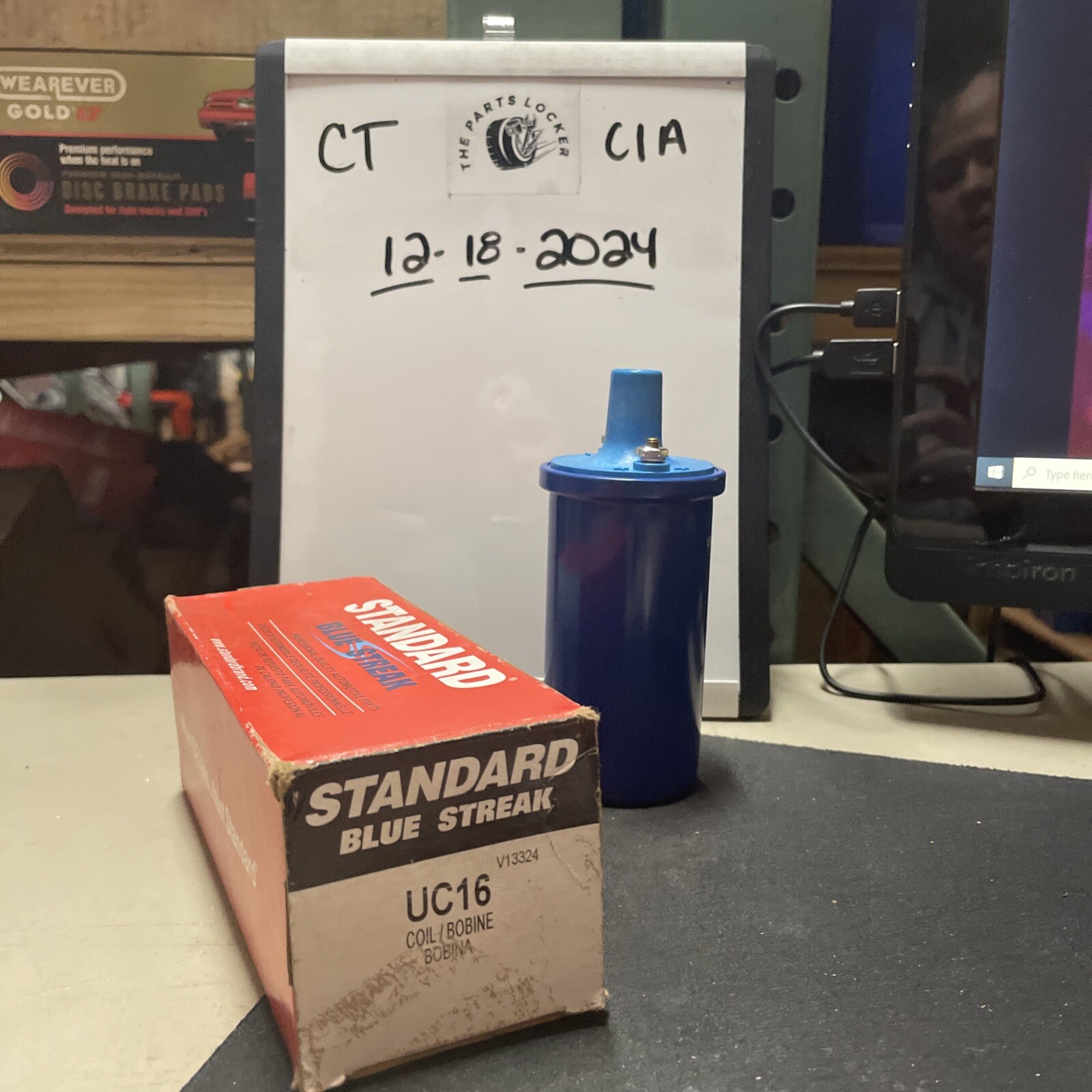 New Standard Blue Streak Motor Products UC16 Ignition Coil 12Volt, New Old Stock