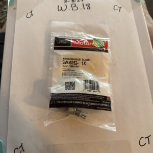 OEM Ford Motorcraft SW-6052 F250 F350 6.0L/6.4L Diesel Coolant/Oil Temp Sensor